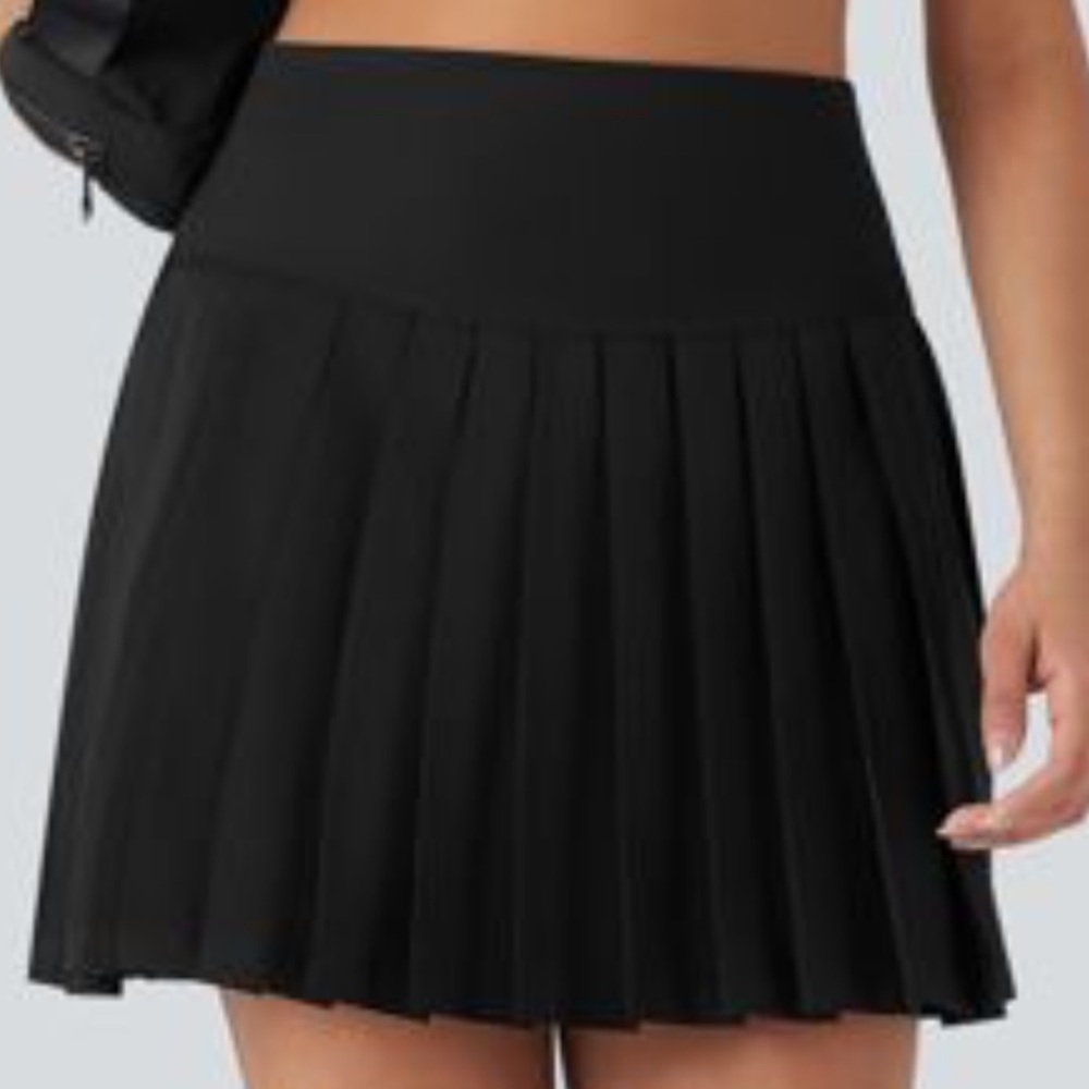 ⭐️Sigrid Olsen Black Mini Skirt